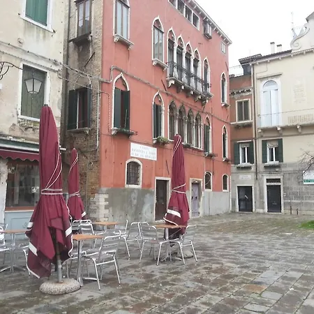 Hostel San Marco Flat Velence